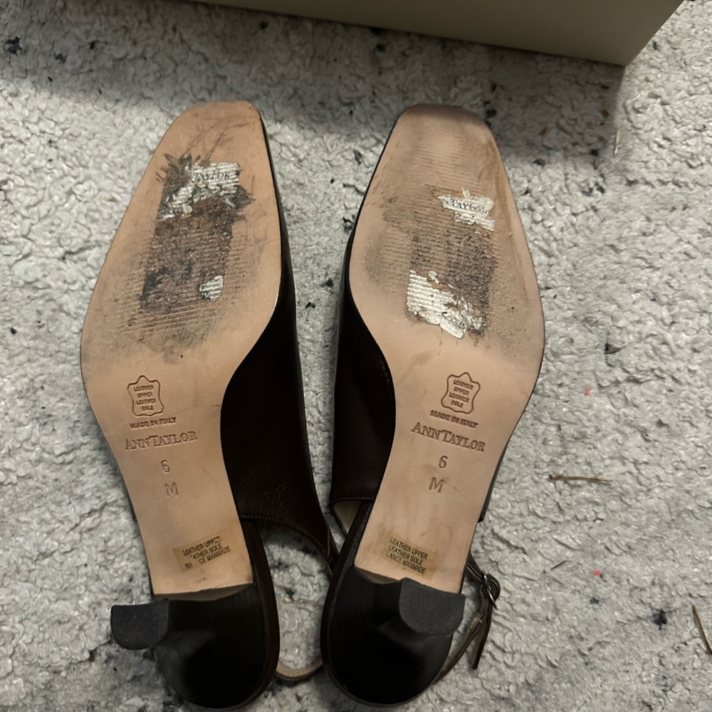 Ann Taylor Brown Chelsea Slingback Heels 6M - Picture 3 of 4